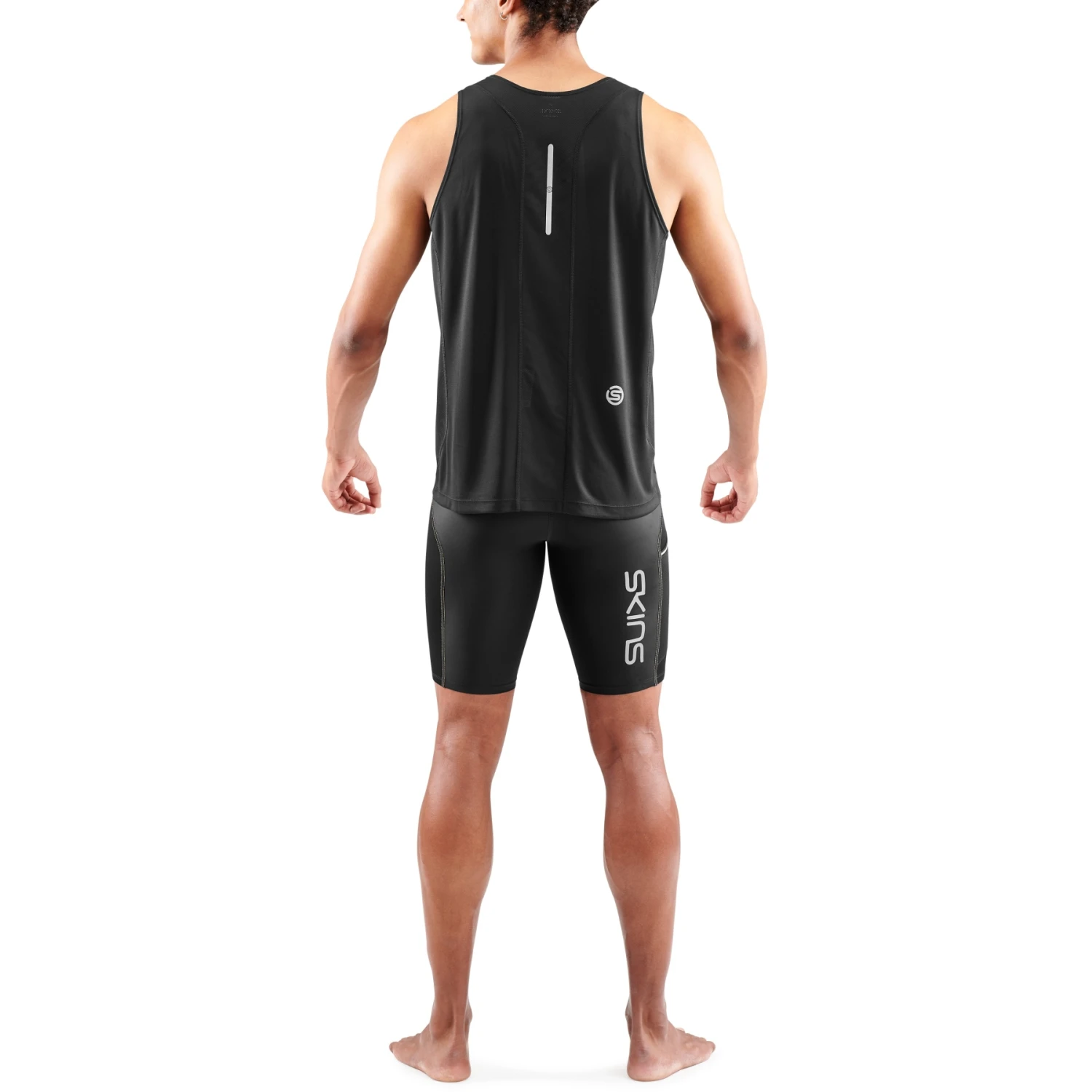 SKINS 3-Series Running Singlet - Black 8 SKINS 3-Series Running Singlet - Black - Image 8