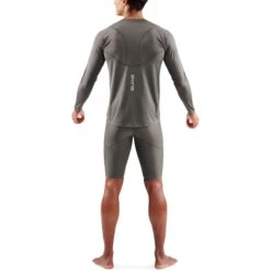 SKINS Activewear 3-Series Long Sleeve Top - Charcoal -Skins skins activewear 3 series long sleeve top charcoal 5 1232129