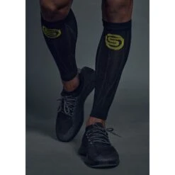 SKINS Compression 3-Series Unisex Seamless Recovery Calf Sleeves - Black -Skins skins compression 3 series unisex seamless recovery calf sleeves black 2 1314945