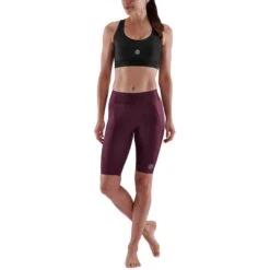 SKINS Compression 3-Series Half Tights Women - Burgundy -Skins skins compression 3 series women half tights burgundy 3 941758