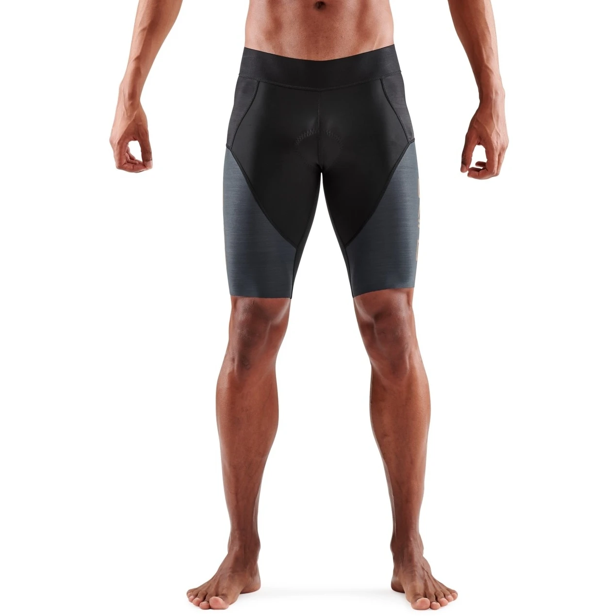 SKINS TRI Elite Half Tights - Black/Carbon 1 SKINS TRI Elite Half Tights - Black/Carbon