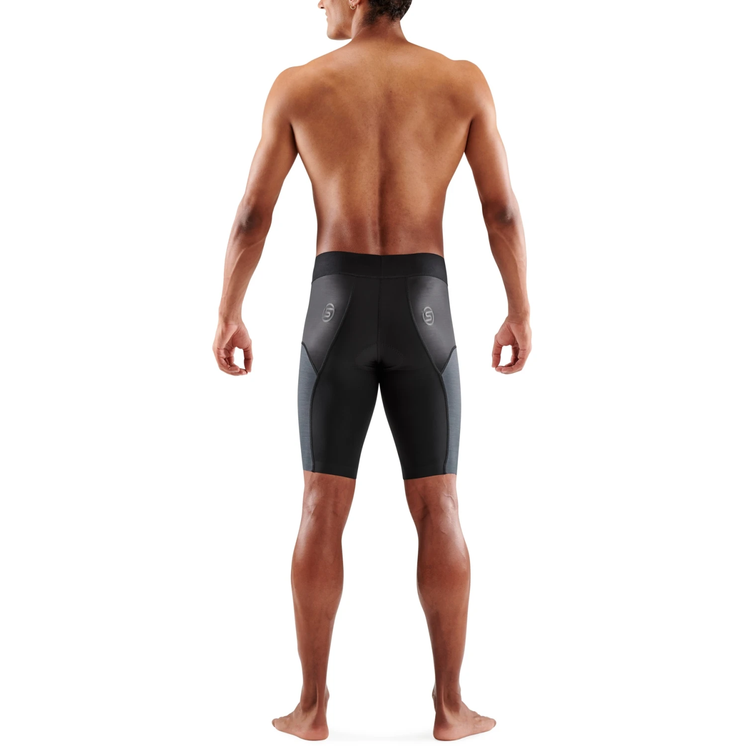 SKINS TRI Elite Half Tights - Black/Carbon 7 SKINS TRI Elite Half Tights - Black/Carbon - Image 7